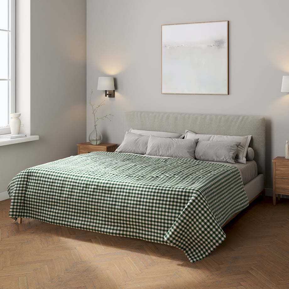 Narzuta pikowana w pasy 200x210 zielono-biała kratka (1,5x1,5cm)