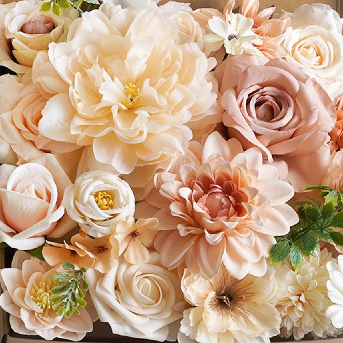 Kwiaty w ramce - ozdoba DIY - Stonowane beże