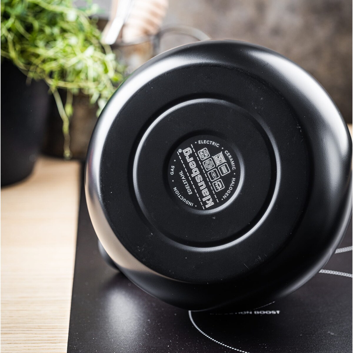 Czajnik stalowy na gaz 2.5L indukcja czarny matowy KLAUSBERG