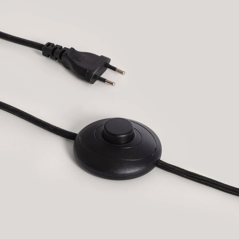 Lampa podłogowa z drewna z plisowanym kloszem Leonessa, 140 cm