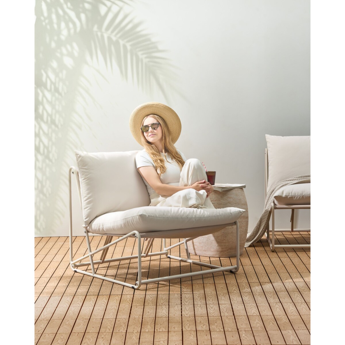 Krzesło ogrodowe z poduszką PICO Metal Jasnobeżowy