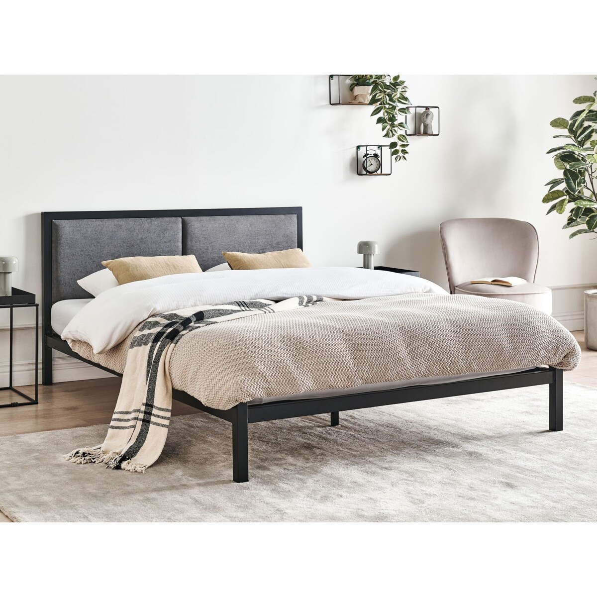 Łóżko metalowe 140 x 200 cm szare CLAMART