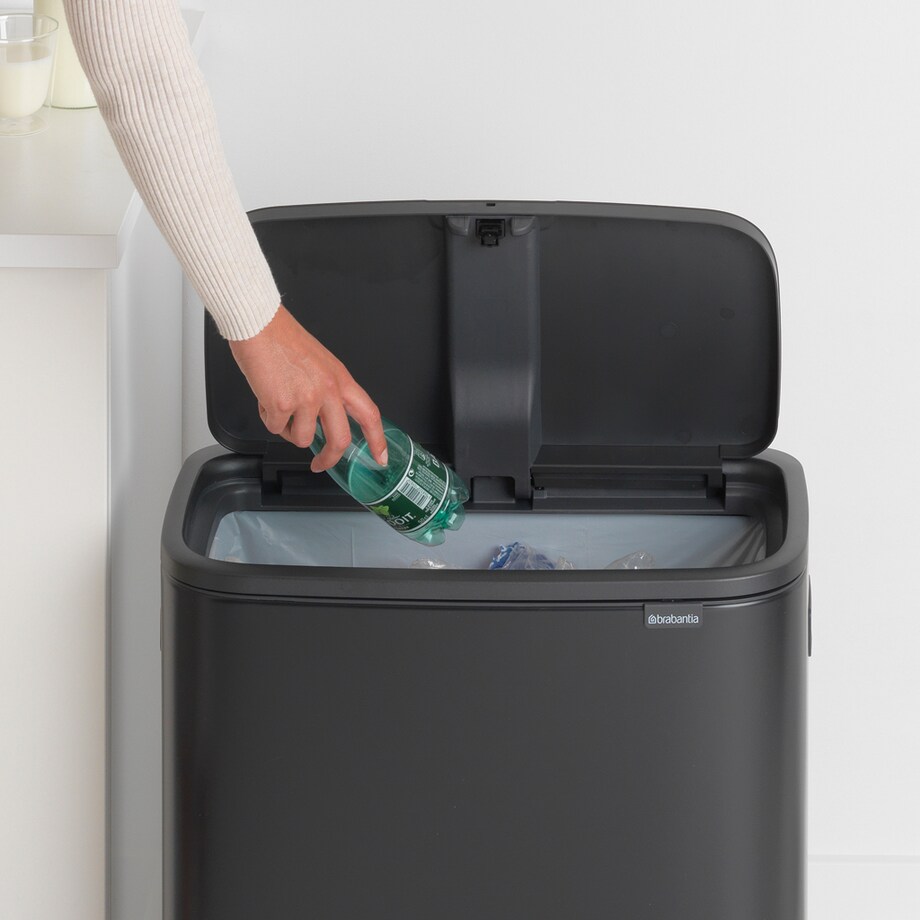 Kosz na śmieci Touch Bin BO 60l czarny mat 223020