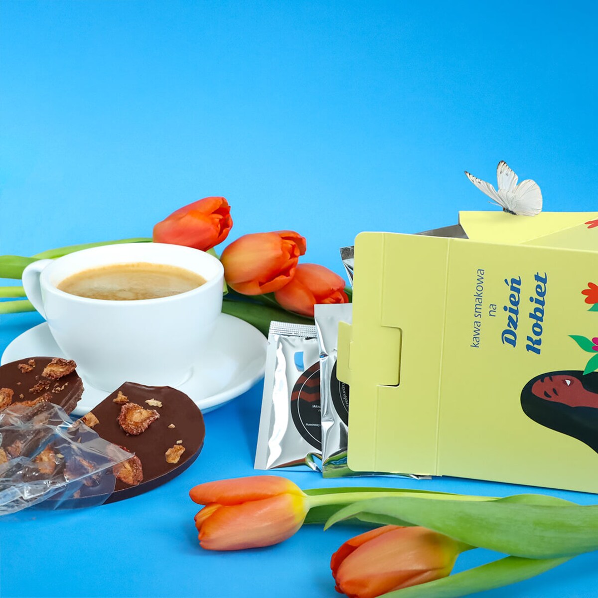 Kawa na Dzień Kobiet - z kawą aromatyzowaną 10 smaków po 10g. Wyjątkowy prezent upominek dla niej mamy siostry koleżanki przyjaciółki dziewczyny kobiety