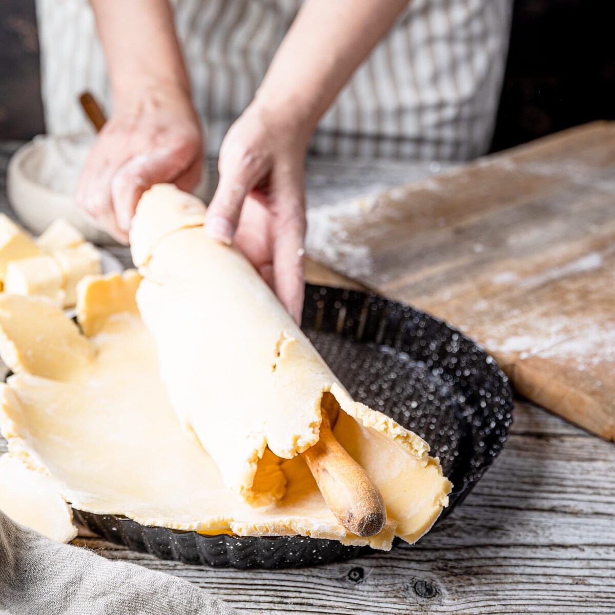 Forma do pieczenia ciasta tarty z powłoką nieprzywieralną 28x3.5cm KLAUSBERG