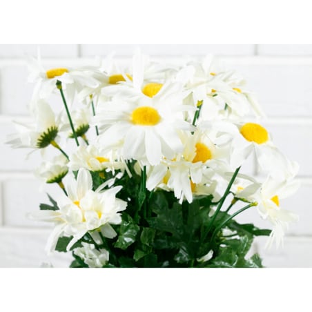 SZTUCZNE STOKROTKI W DONICZCE