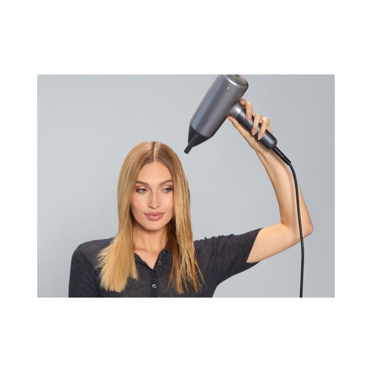 Braun suszarka do włosów BRHD435E