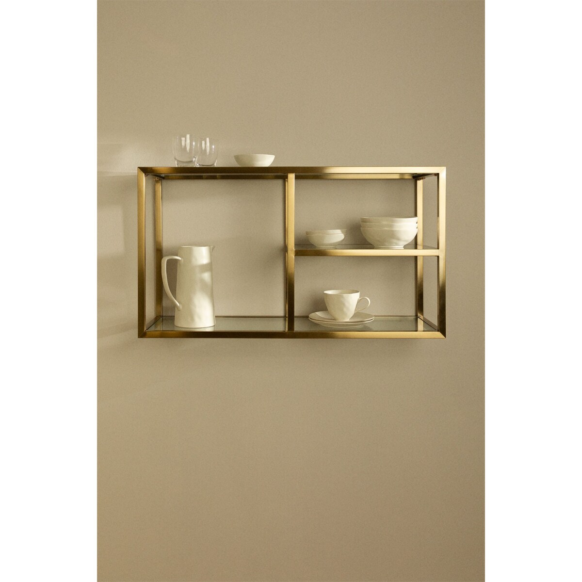 Półka wisząca, szklane półki, matowe złoto 90 cm Daiana