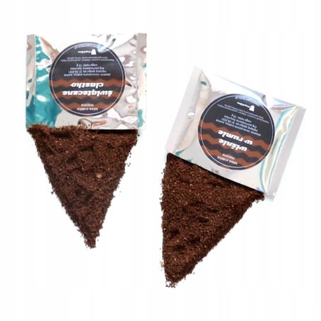 ŚWIĄTECZNY ZESTAW PREZENTOWY KAWY SMAKOWE MIELONE MIX 10 RÓŻNYCH SMAKÓW + KUBEK - PREZENT UPOMINEK NA MIKOŁAJA ŚWIĘTA GWIAZDKĘ BOŻE NARODZENIE POD CHOINKĘ DLA KOBIETY FACETA