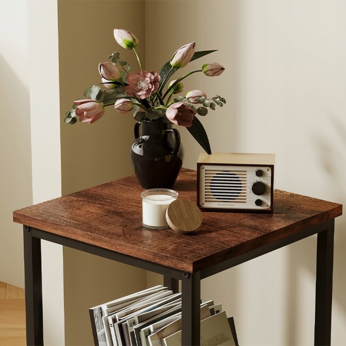 STOLIK KAWOWY KWADRATOWY POMOCNICZY BOCZNY Z PÓŁKĄ RETRO VINTAGE LOFT 55 CM