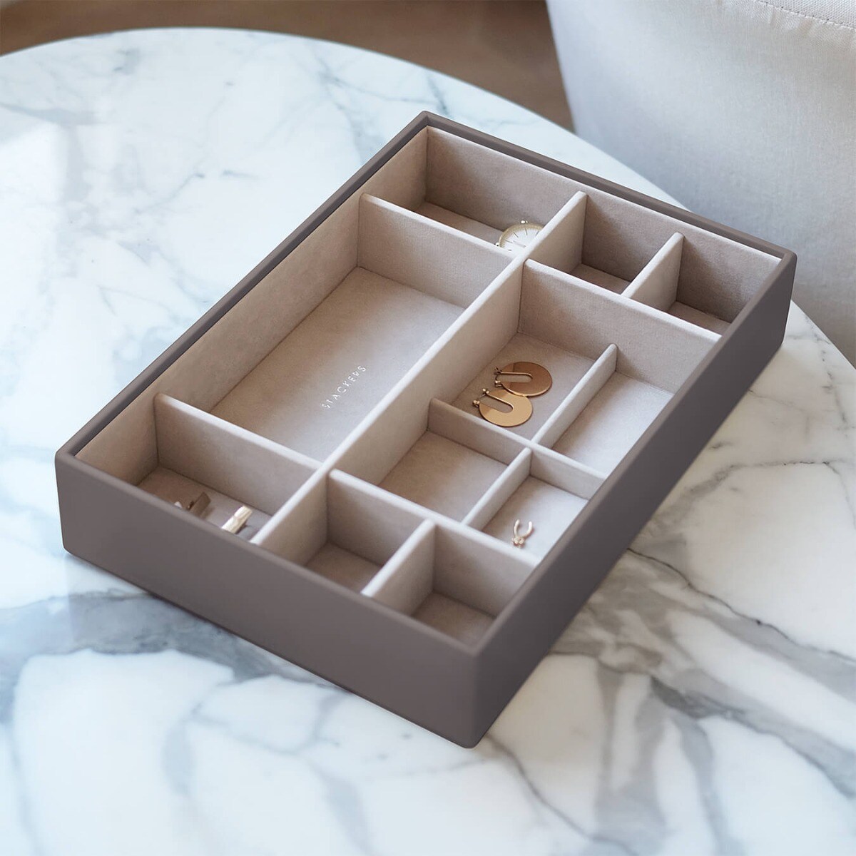 Szkatułka na biżuterię Stackers 11 komorowa supersize szaro-beżowa