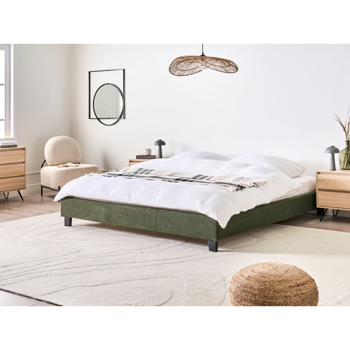 Łóżko bez zagłówka Boucle ROANNE 180 x 200 cm Ciemnozielony