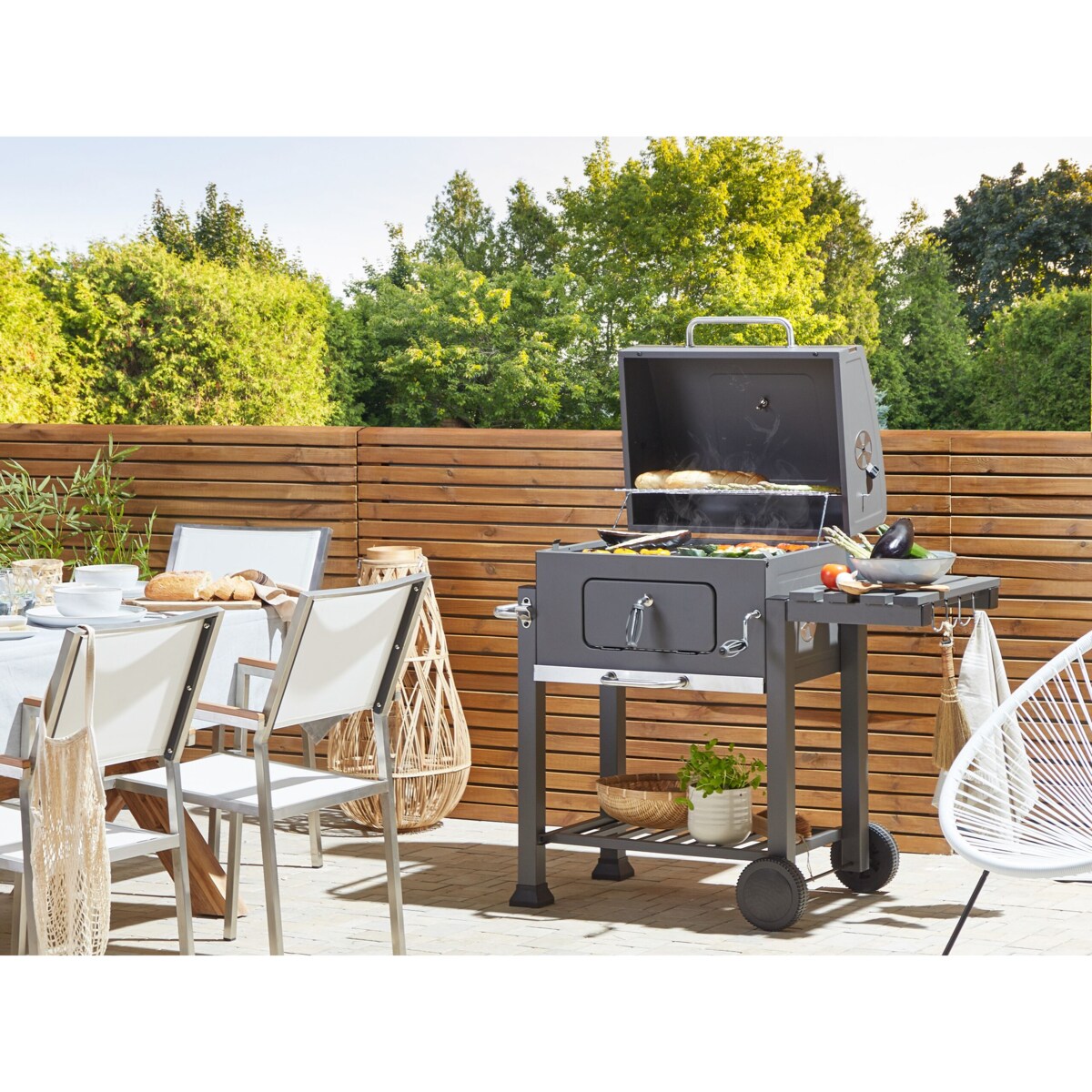 Grill węglowy PAVLOF Metal Czarny