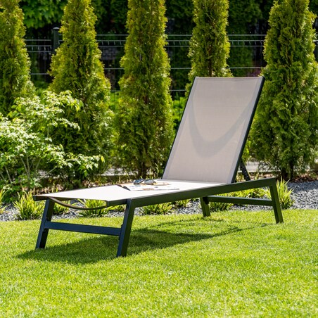 Leżak ogrodowy Lord beżowy 60cm