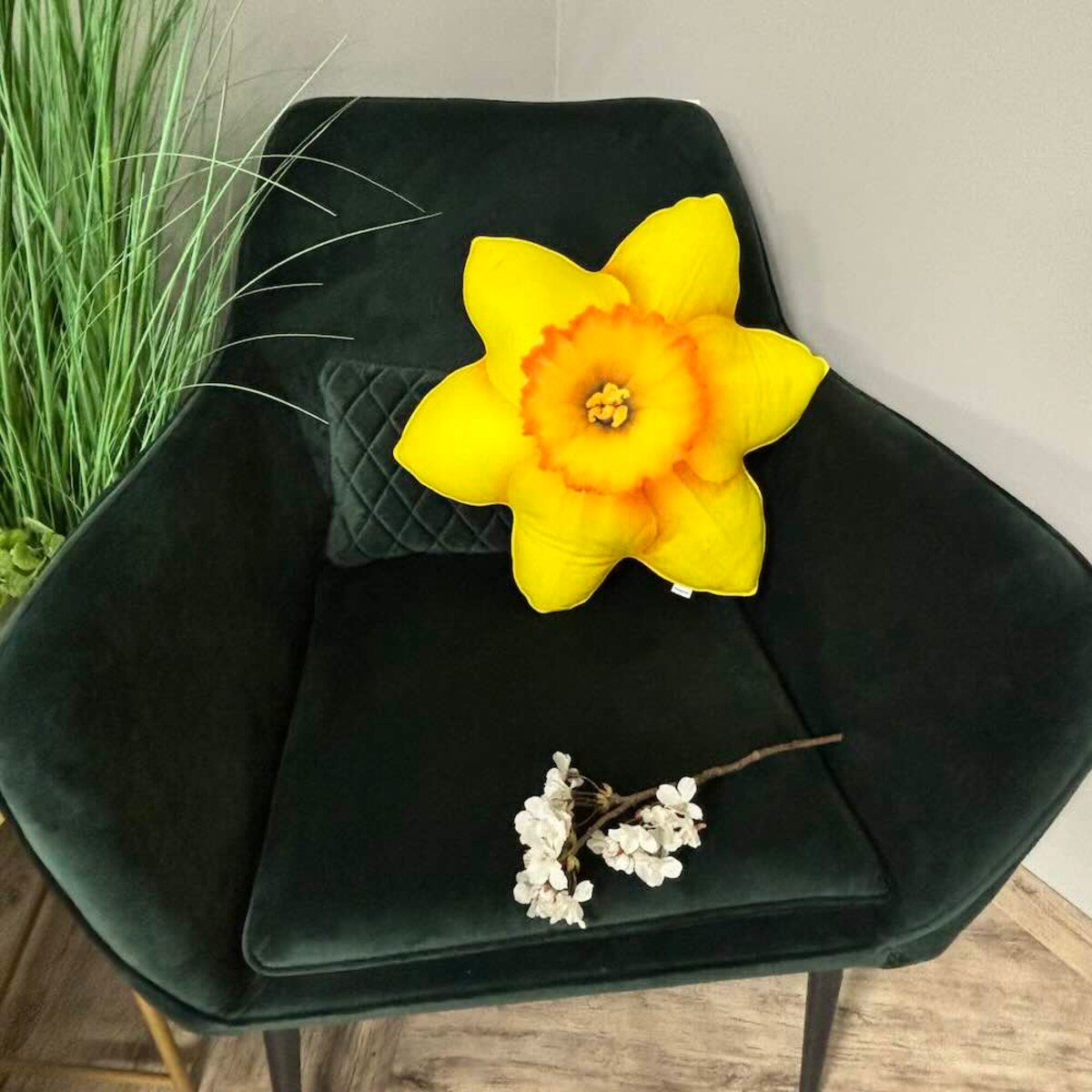 Poduszka duża kwiat Narcyz Żonkil