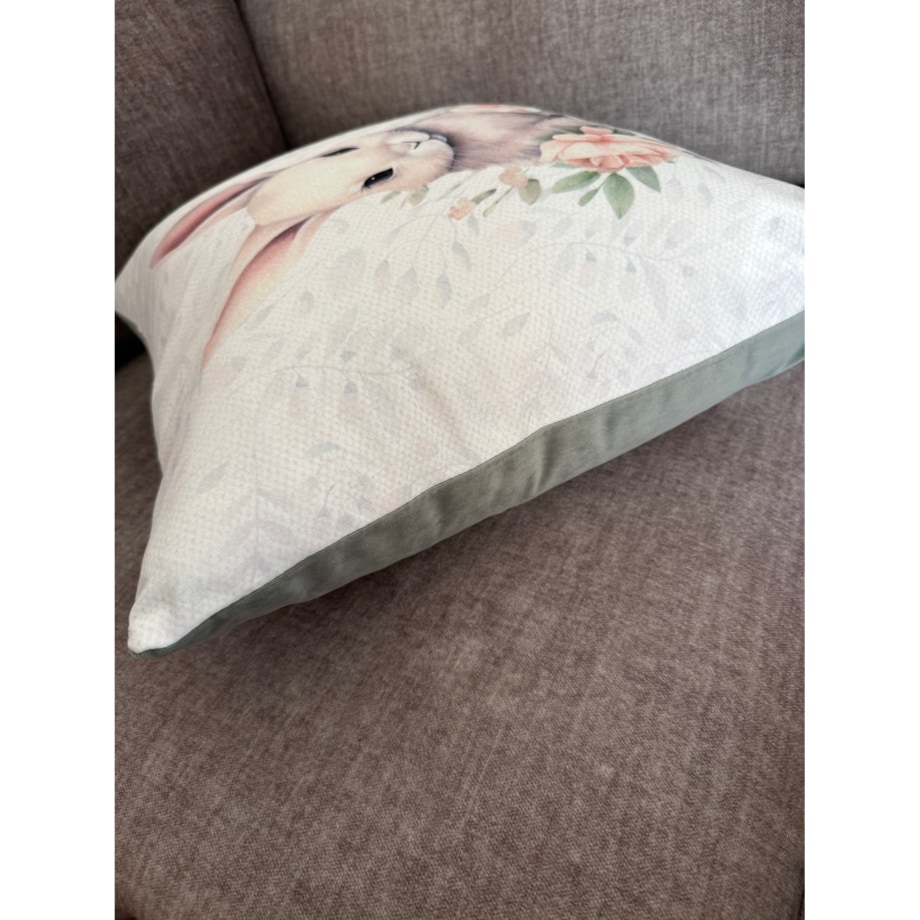 Ozdobna poszewka Zajączek 45x45