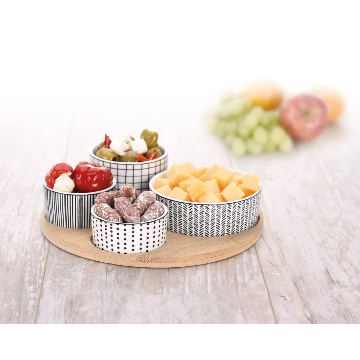 Zestaw do serwowania przekąsek, okrągła taca i 4 miseczki