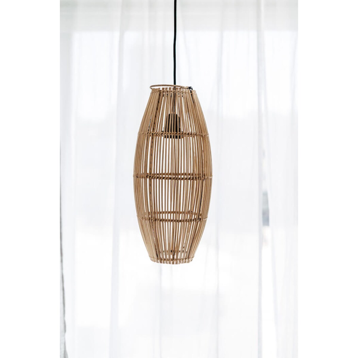 LAMPA WISZĄCA MAXI M