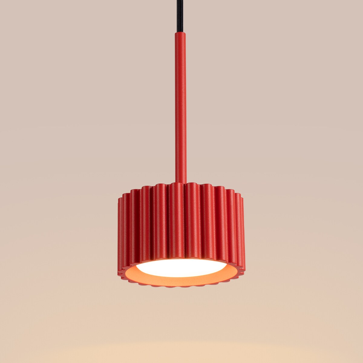 Lampa wisząca AURA 1 czerwona Gx53
