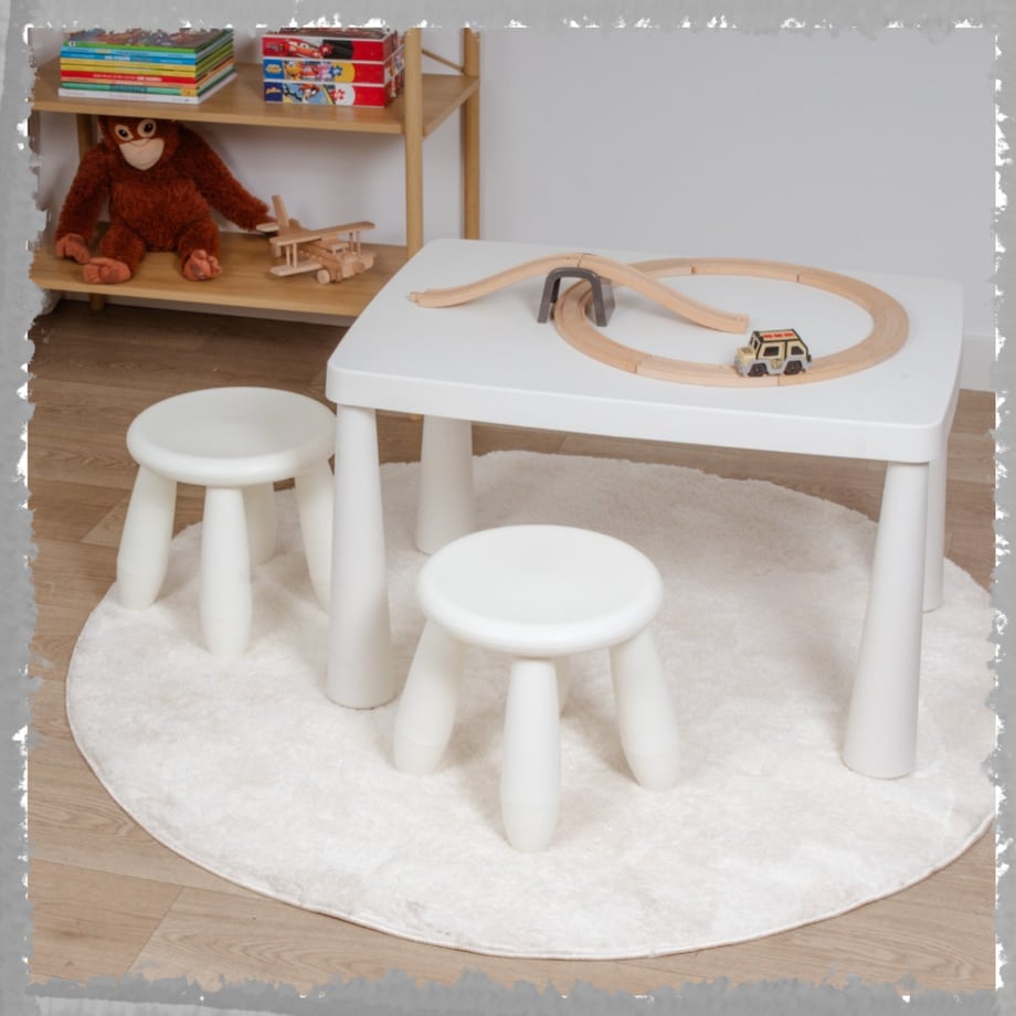 Stolik dla dzieci biały plastikowy do pokoju dziecka dziecięcy