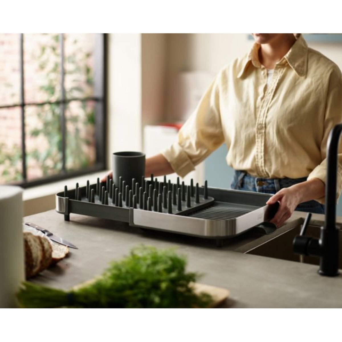 Rozsuwana suszarka do naczyń (stalowa) Extend Duo Joseph Joseph