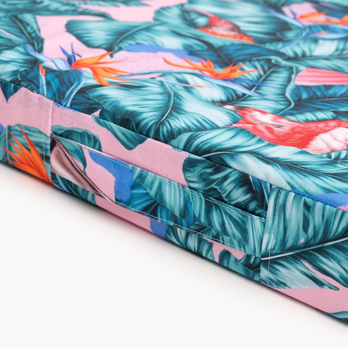 Legowisko materac "Mokry sen kury"