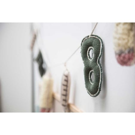 Girlanda School Lorena Canals