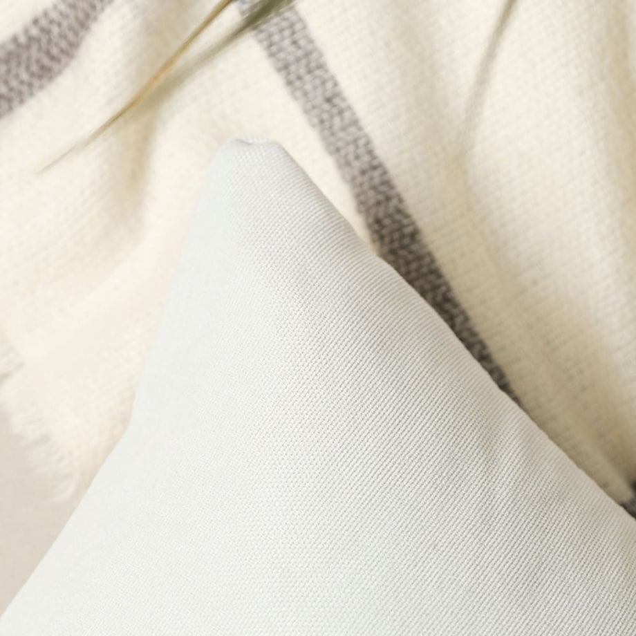 Poszewka dekoracyjna 40x40 ecru, gładka