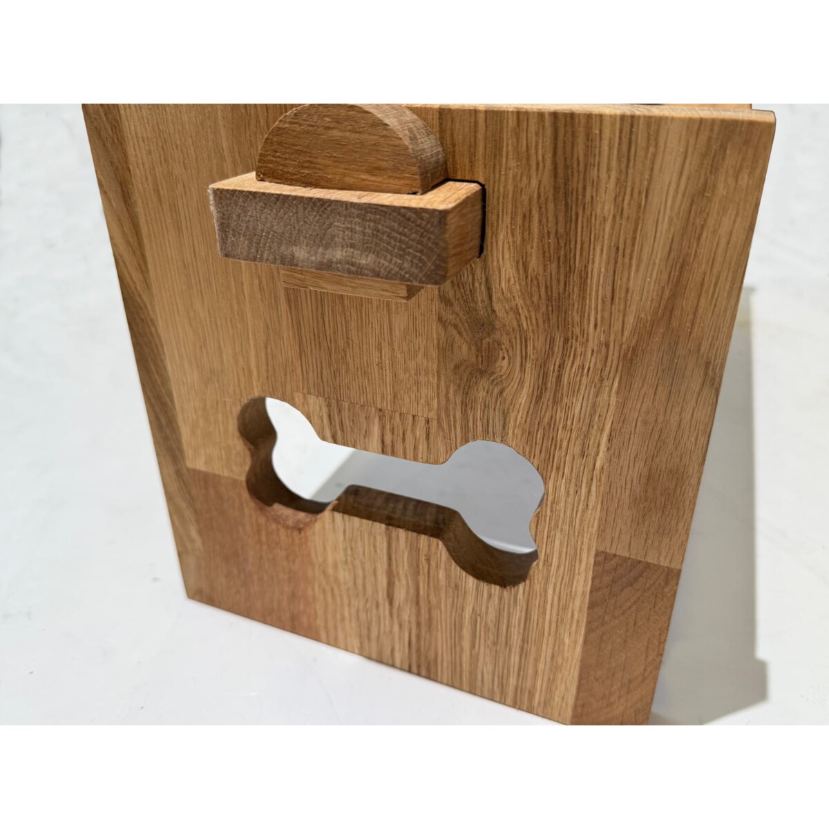 Miska dla psa na stojaku drewnianym XL