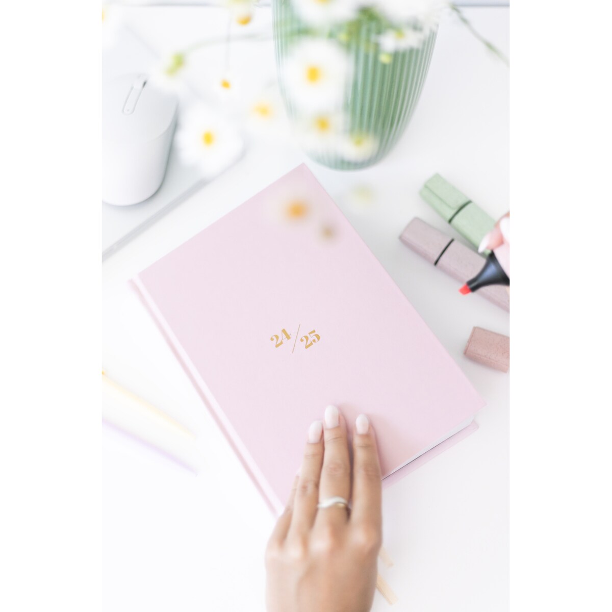 AKADEMICKI PLANNER KSIĄŻKOWY. PLANER STUDENTA. LIGHT PINK ROSE