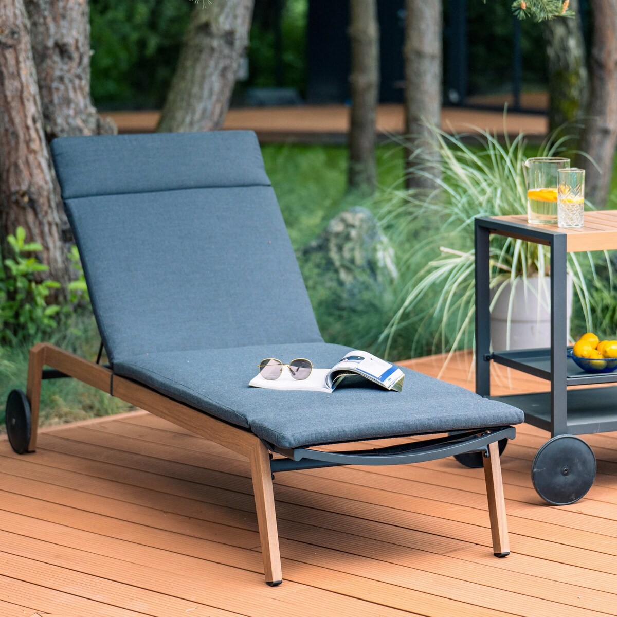 Leżak ogrodowy Duisburg szary, na kółkach
