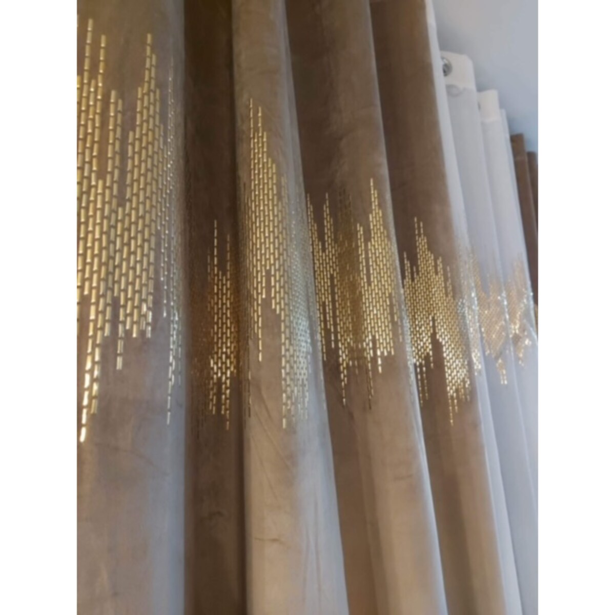 zasłona welurowa ecg gold 140x250 cm beżowy