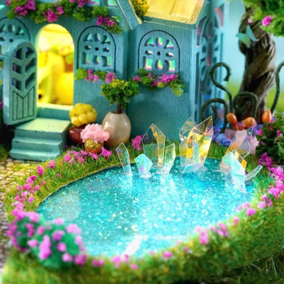 Miniaturowy domek - Turkusowe jezioro