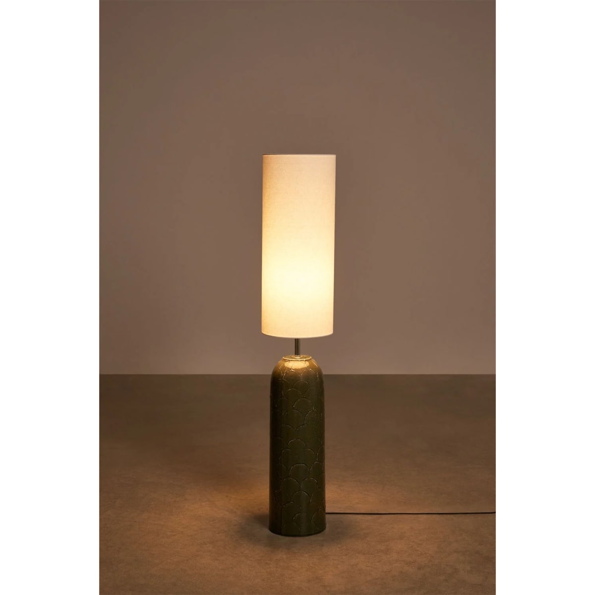 Lampa podłogowa z ceramiki i lnu Canela wojskowa zieleń