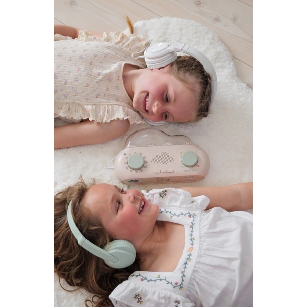 Muzyczny projektor z bajkami CloudBox - Wersja angielsko - niemiecka