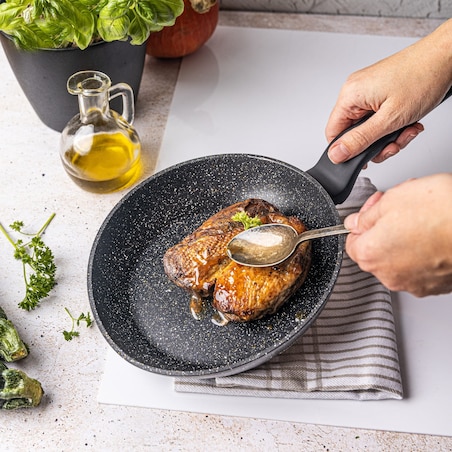 Patelnia z powłoką marmurową 20cm indukcja KLAUSBERG