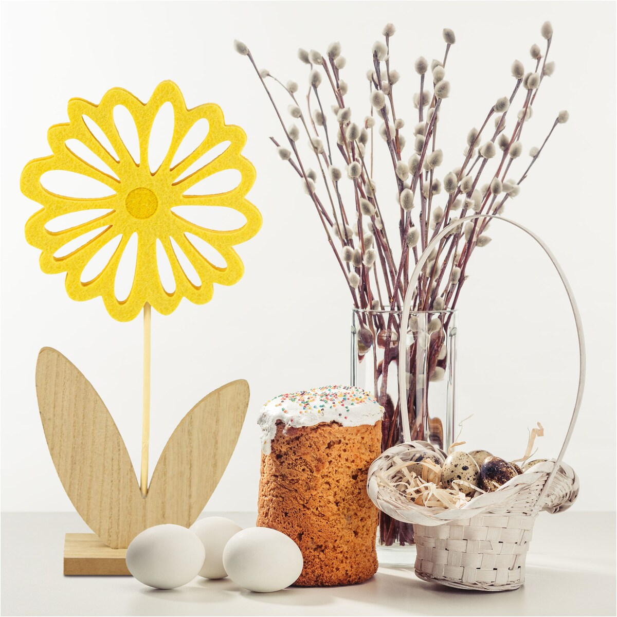 Kwiatek Drewniany 32 Cm Dekoracja Ozdoba Wielkanocna Na Stół Stokrotka Żółty