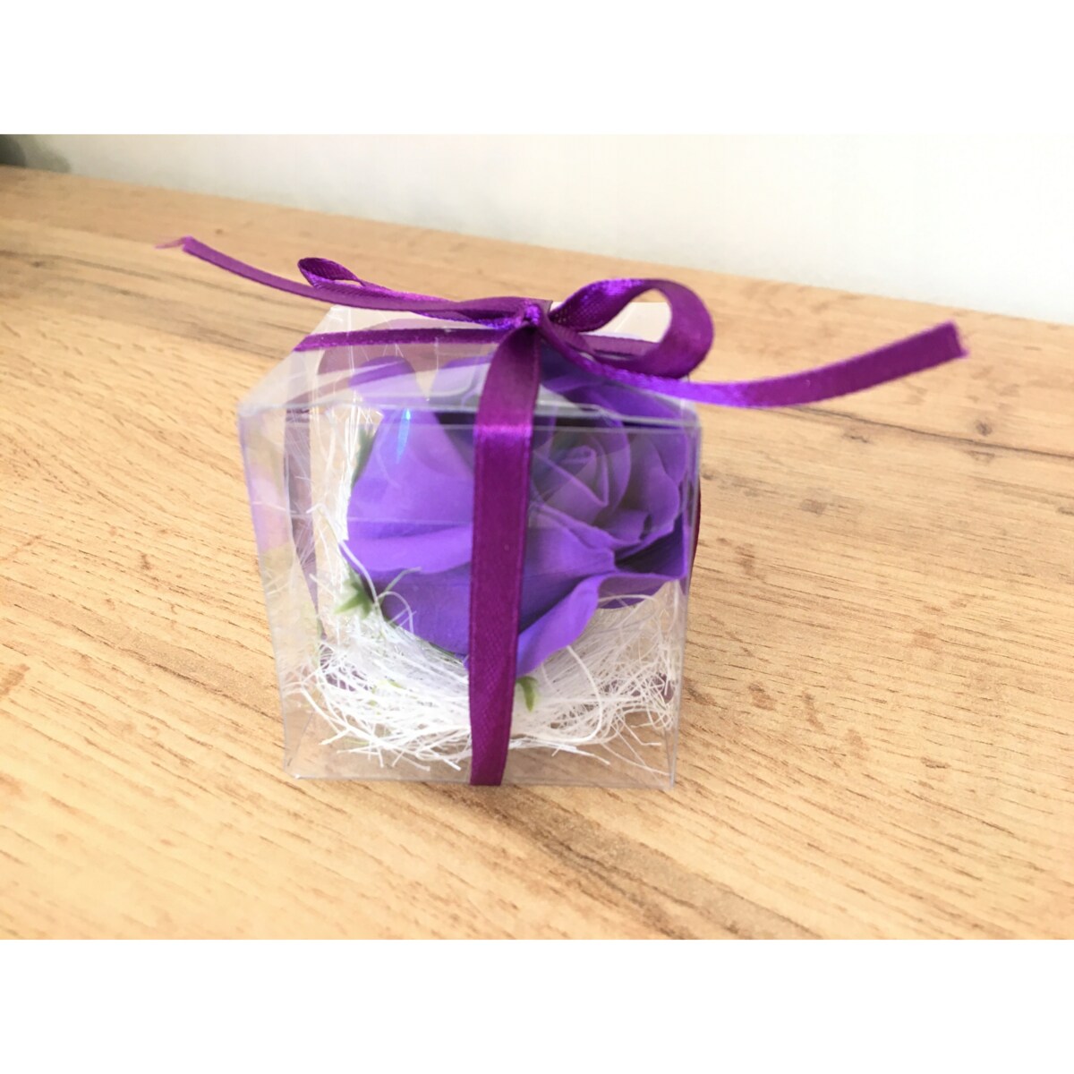 MYDLANA PACHNĄCA RÓŻA dla gości prezent pudełeczko