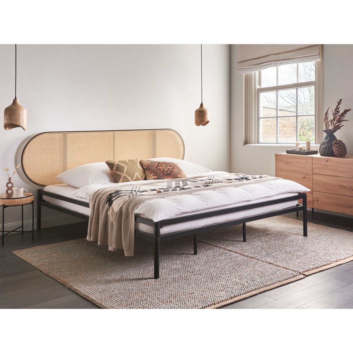 Łóżko Metal BOULIN 180 x 200 cm Czarny