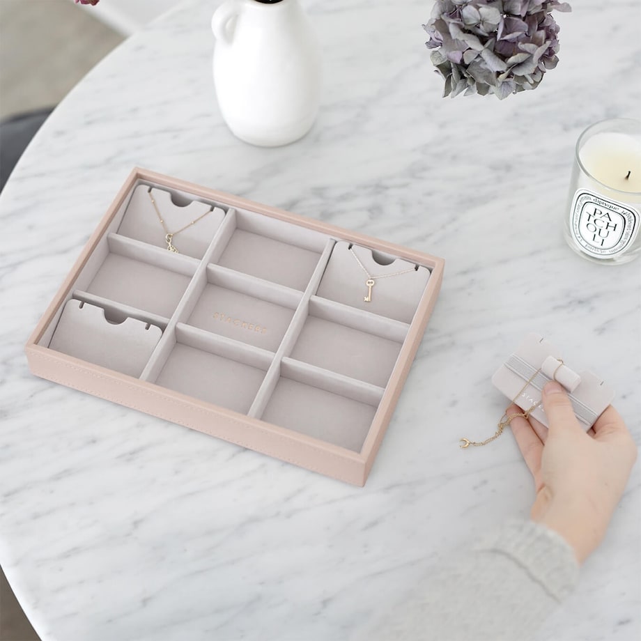 Stojak na naszyjniki do szkatułki Stackers