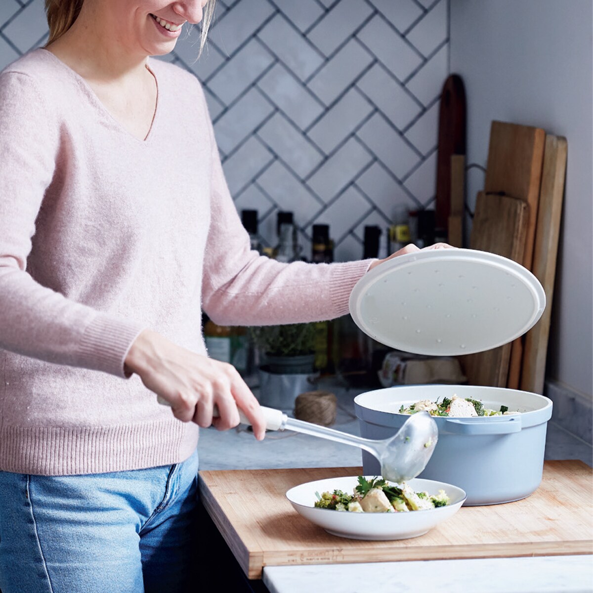 Garnek aluminiowy z pokrywką 4.5L - 24cm PAPILLON / BEKA