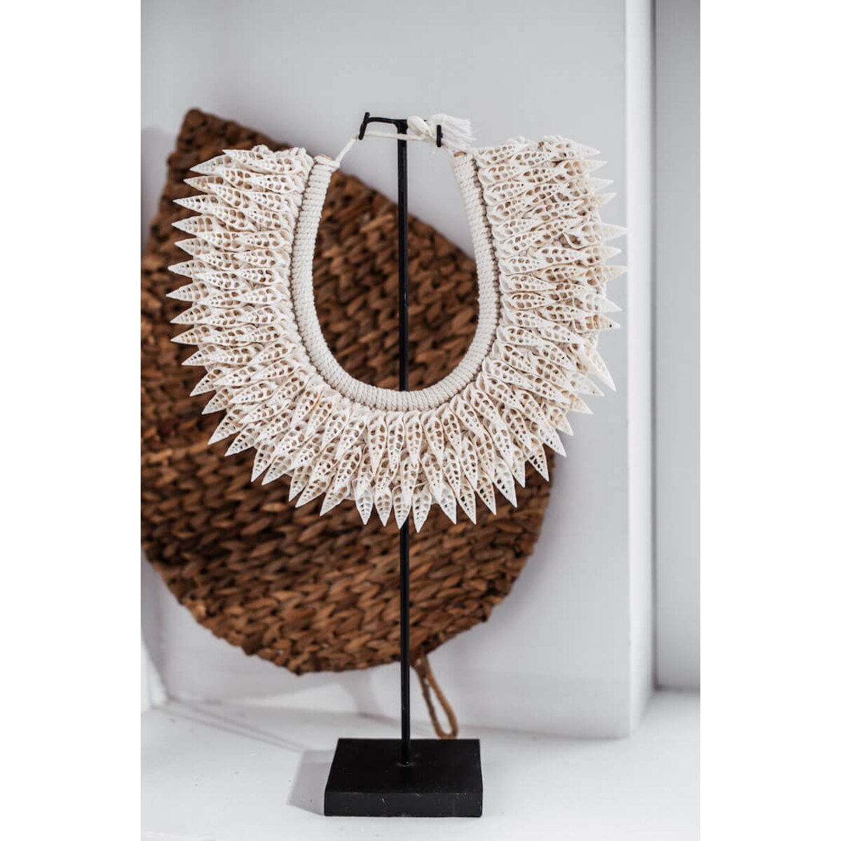 DEKORACJA Z MUSZLI MARLENE