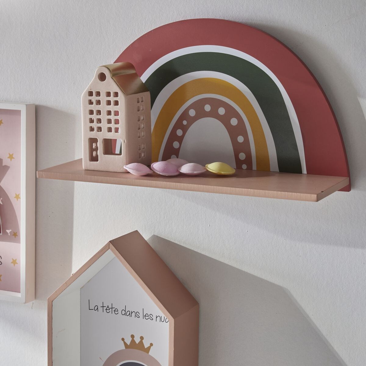 Półka do pokoju dziecięcego tęcza HEAD IN THE COULDS, 41,5 x 10 x 31,5 cm
