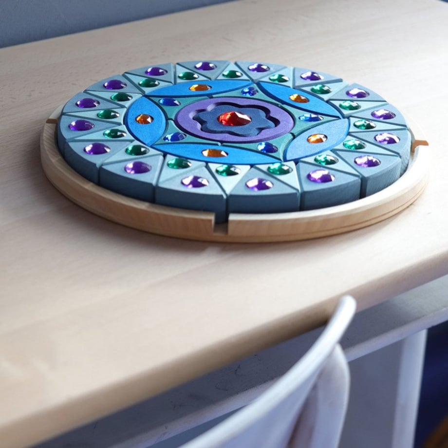 Układanka z kryształkami Mandala błyszcząca średnica 27 cm niebieska 4+ Grimm's