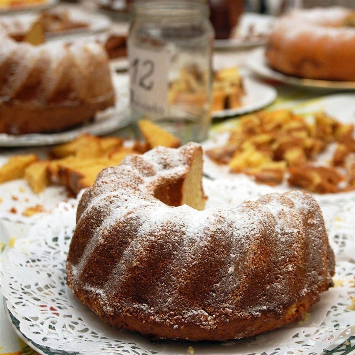 Forma metalowa do Pieczenia Babki Ciasta Granitowa 24,5 cm Grande Wzór Kwiat