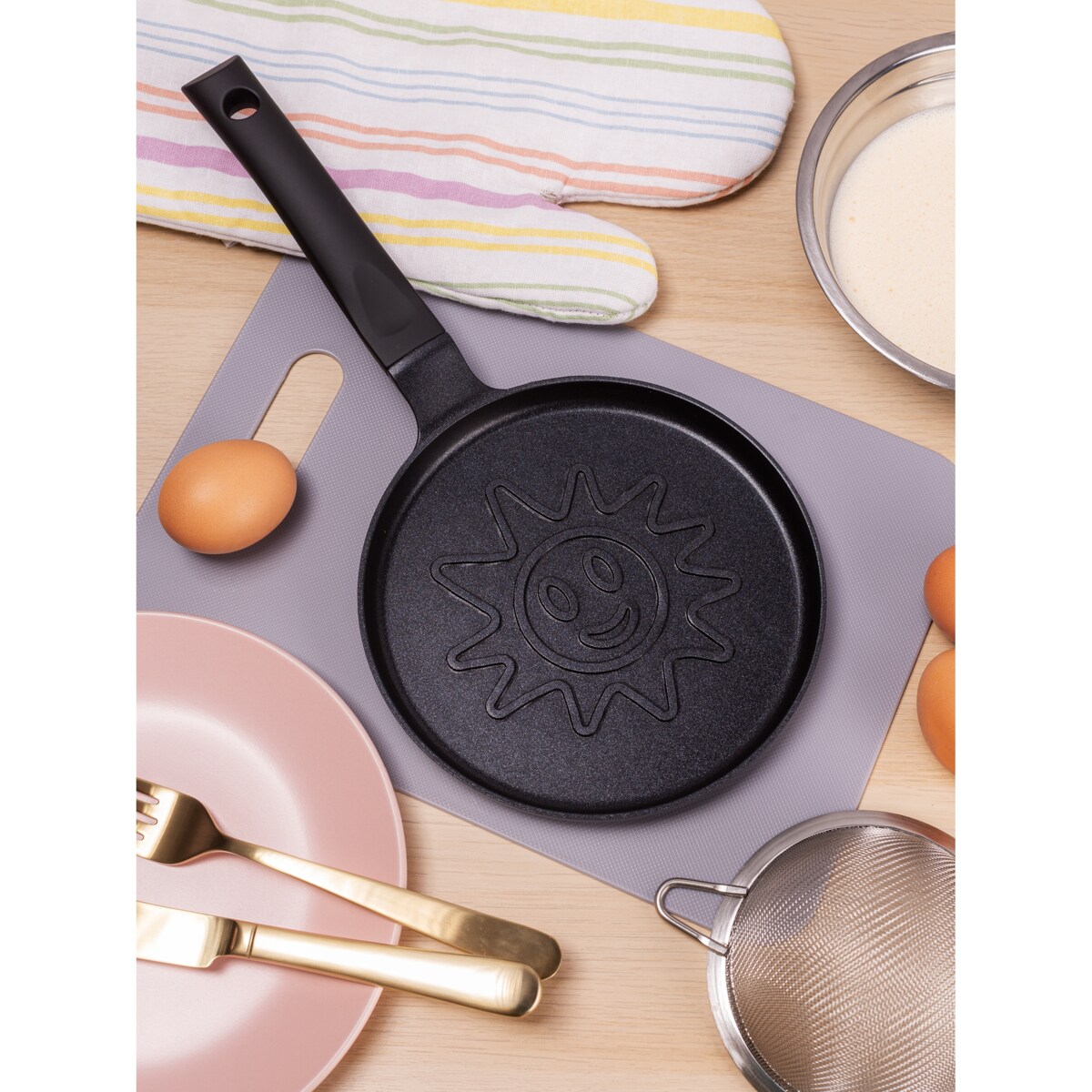 Patelnia naleśnikowa do naleśników pancakes słoneczko 18cm KAMILLE