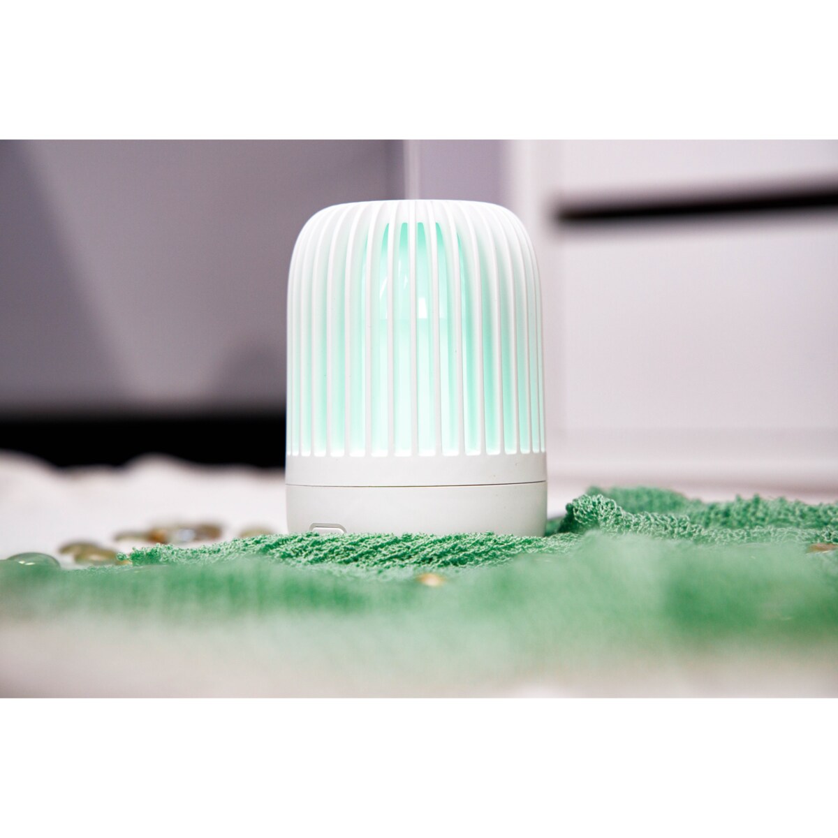 InnoGIO GIOhygro Aroma Dyfuzor Zapachowy lampka LED 50ml USB-C Biały