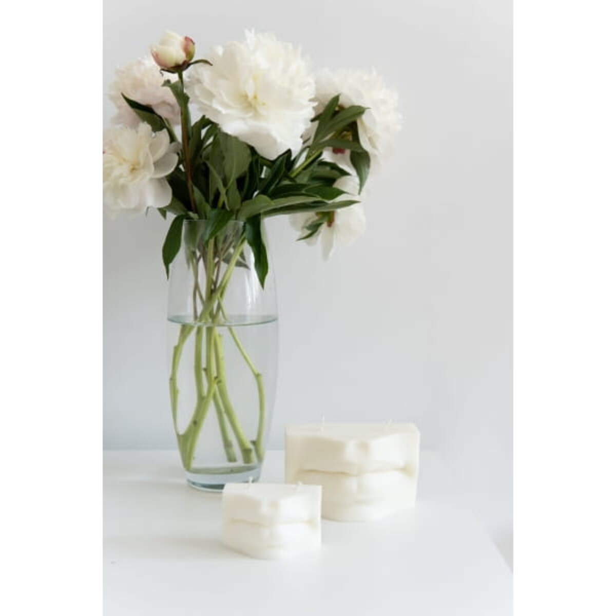 Świeca sojowa usta Dawid Lips S, 110 g, INSPIRA