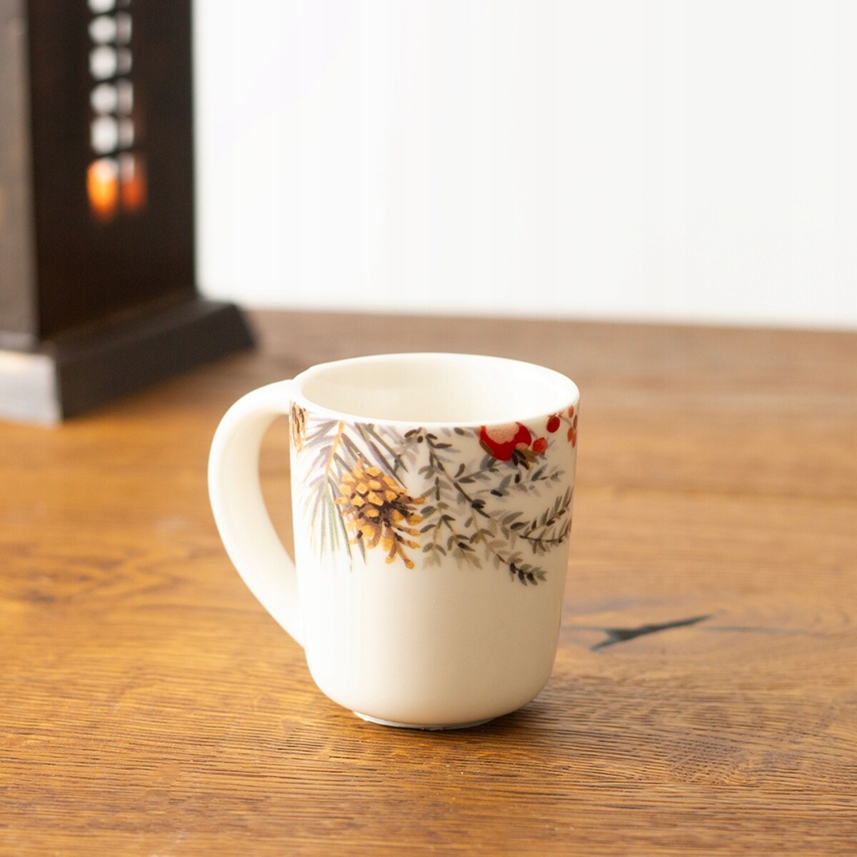 CERAMICZNY KUBEK NA ŚWIĘTA gałązki jarzębina szyszki 60ml