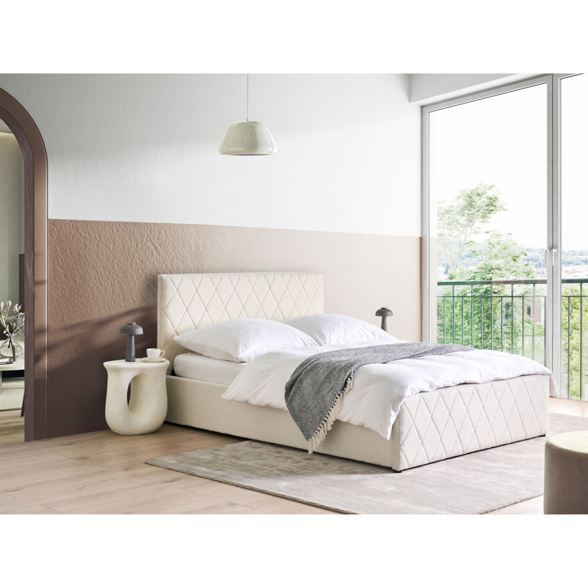 Łóżko z pojemnikiem Boucle ROCHEFORT 140 x 200 cm Złamana biel